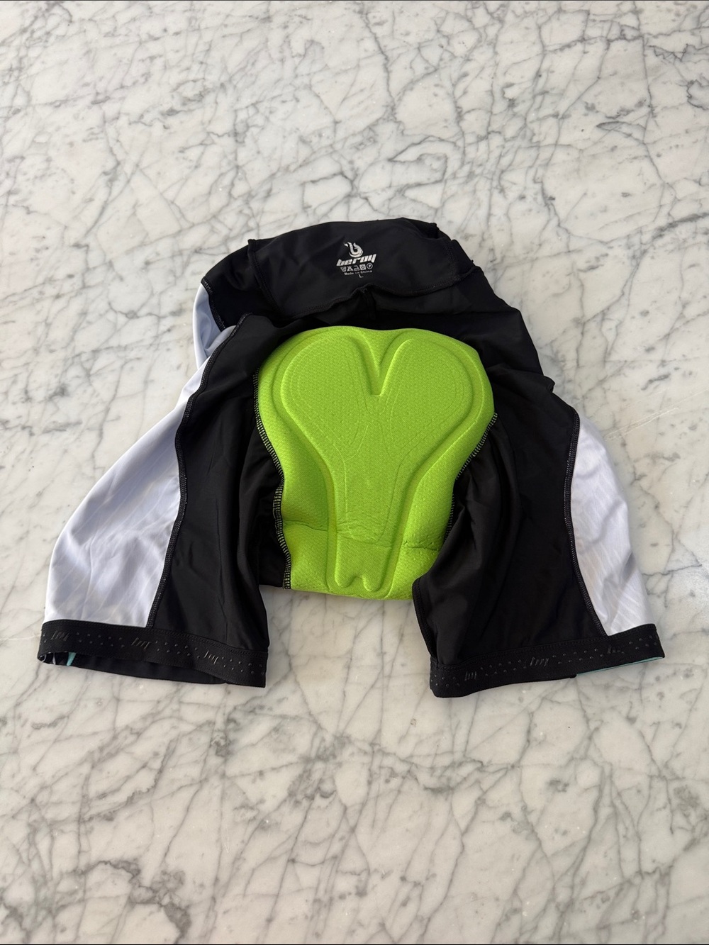 Beroy PADDED CYCLING SHORTS BIKING SHORTS Womens Sz L - Picture 7 of 7